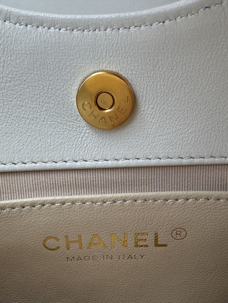 Ch**el hobo bags